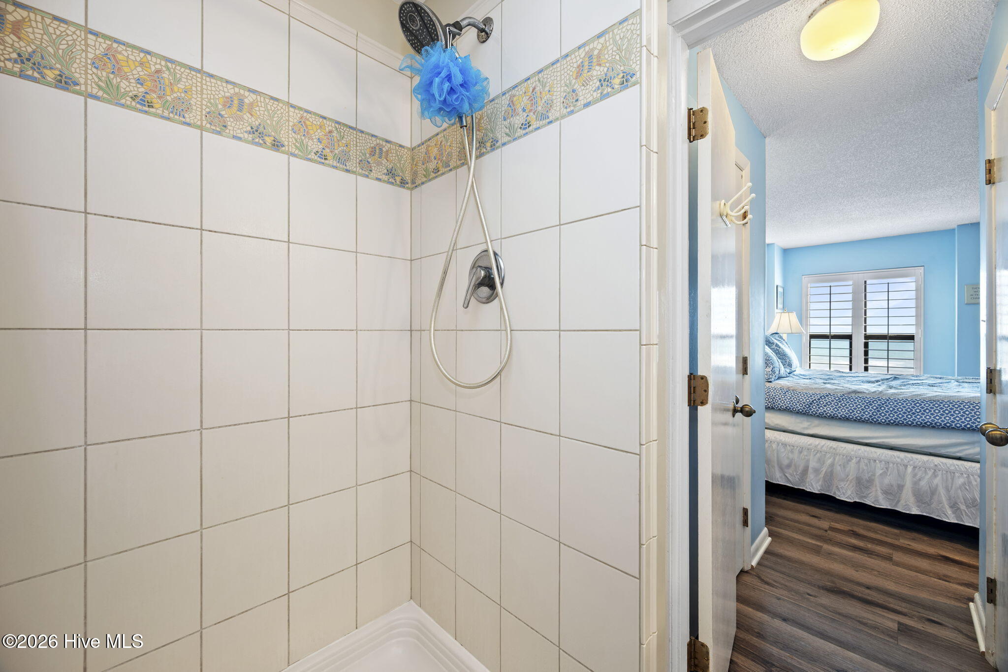 1505 Salter Path Road, Unit 412 Indian Beach, NC 28512 - Photo 23 of 55 Primary Bath