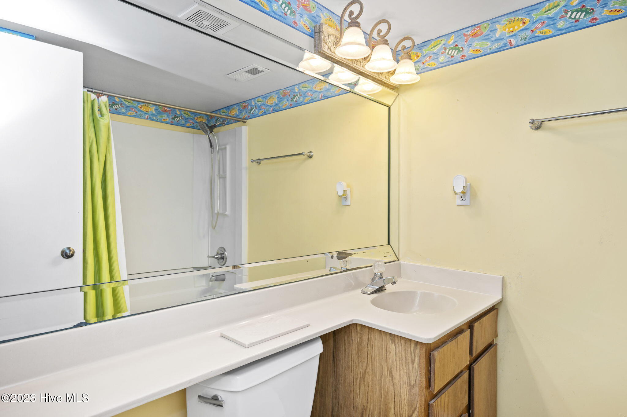 1505 Salter Path Road, Unit 412 Indian Beach, NC 28512 - Photo 29 of 55 2nd Bathroom