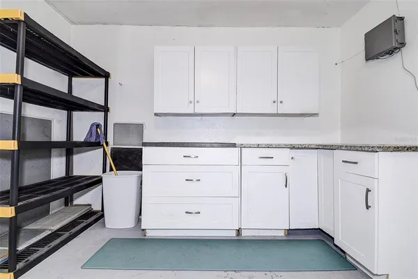 $299,000 | 14131 89th Avenue North, Seminole, FL 33776