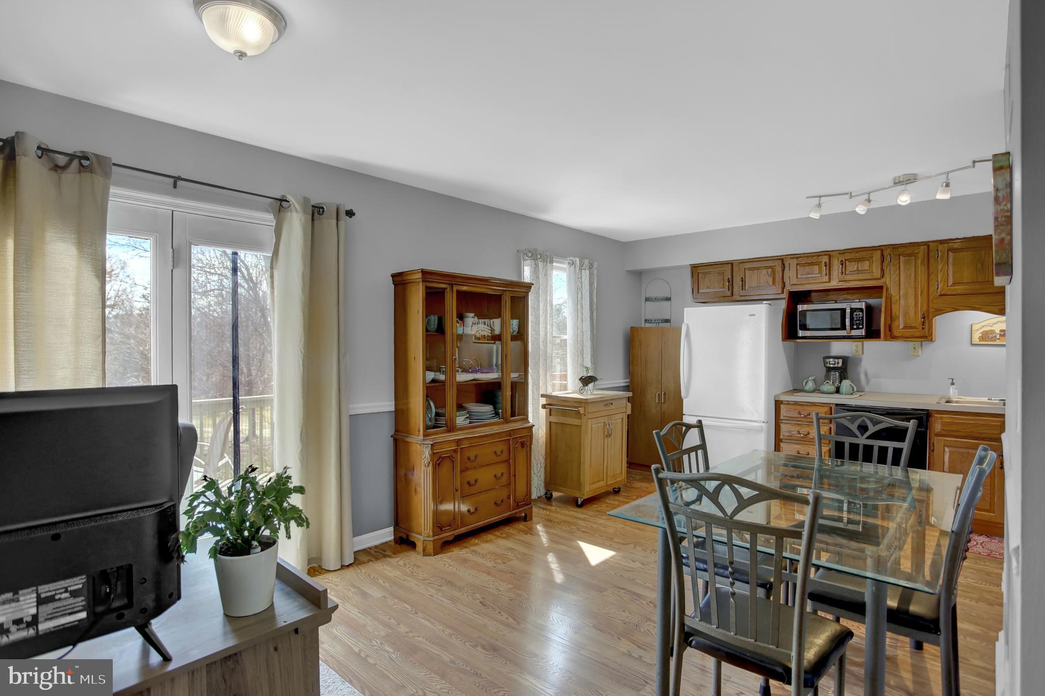 178 Logan Road Dillsburg, PA 17019 - Photo 6 of 35 Gallery Image 6