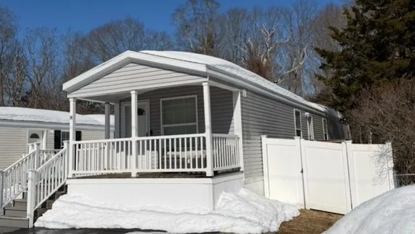 $210,000 | 14 Hemlock Road, Glocester, RI 02814