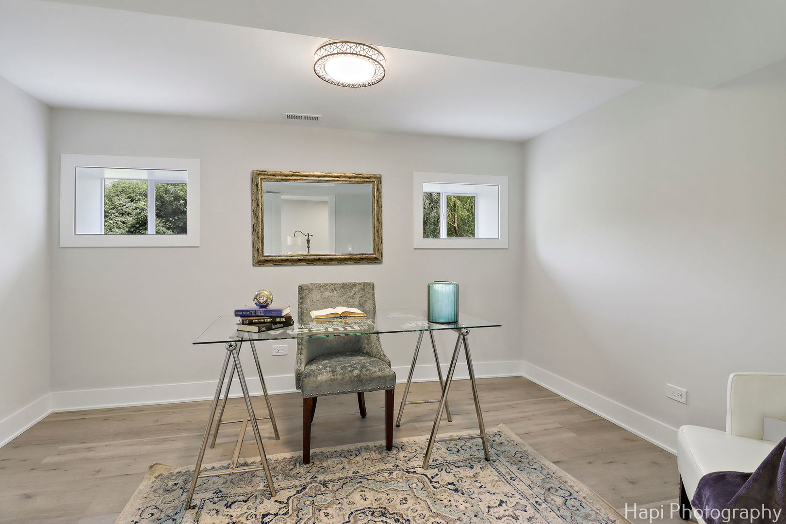 539 South Plum Grove Road Palatine, IL 60067 - Photo 24 of 33 a work room with furniture and a rug