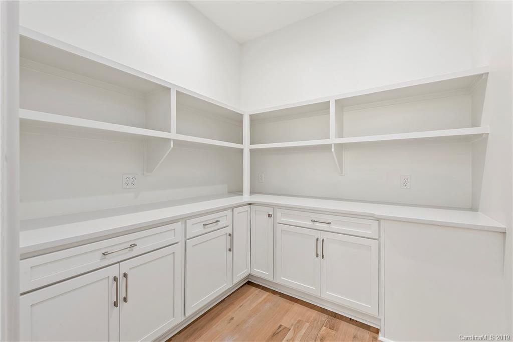 4610 Sharon View Road Charlotte, NC 28226 - Photo 13 of 35
