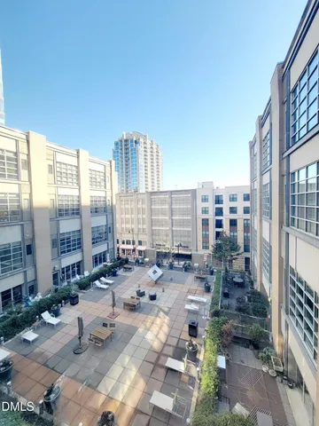 $2,295 | 319 Fayetteville Street, Unit 406, Raleigh, NC 27601