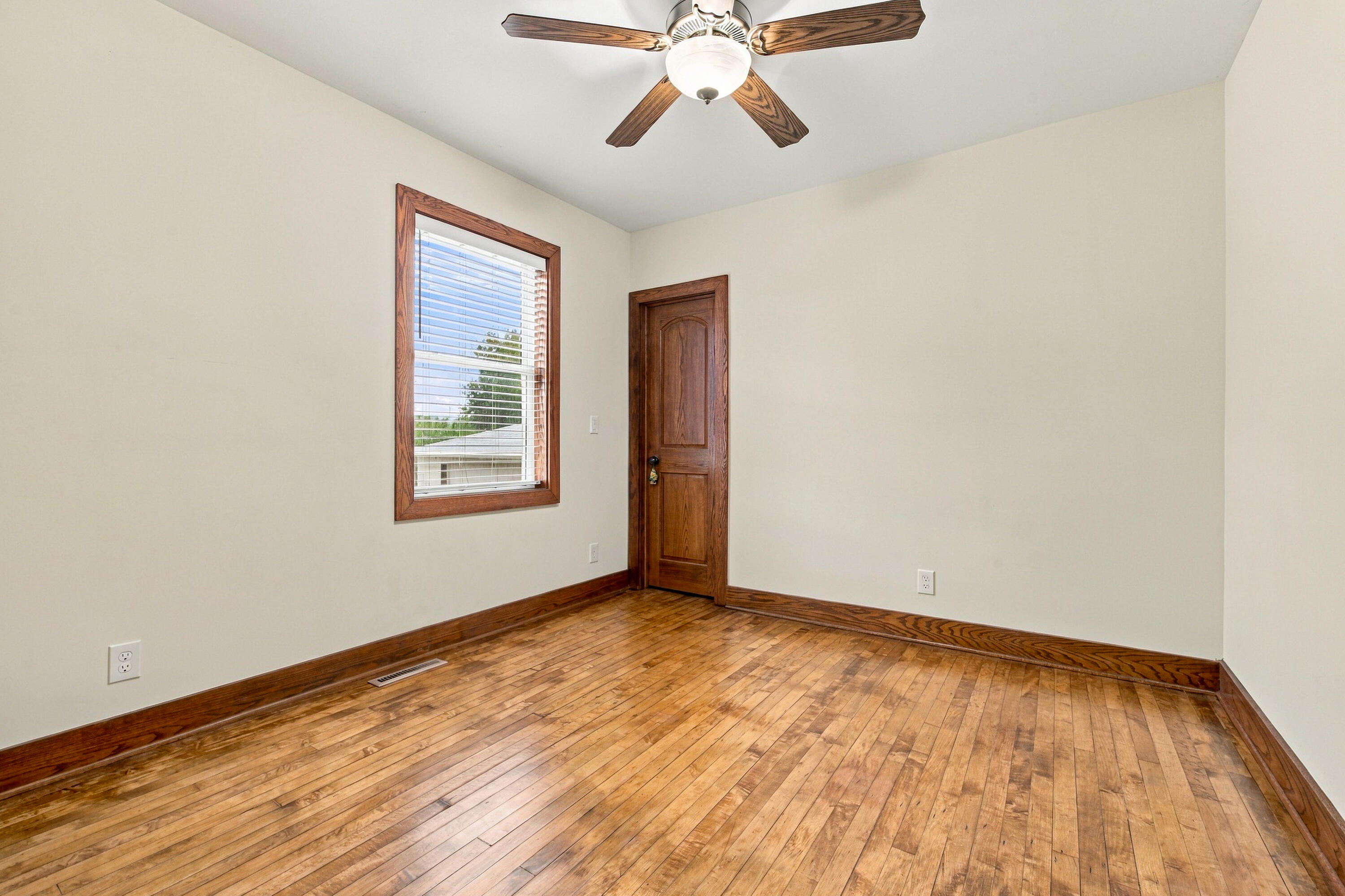 1407 Willow Road Mount Pleasant, WI 53177 - Photo 18 of 52 BEDROOM