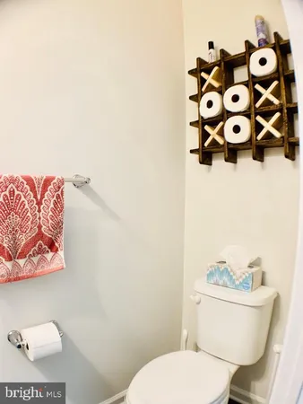 $2,450 | 408 Streamview Drive, Fredericksburg, VA 22405