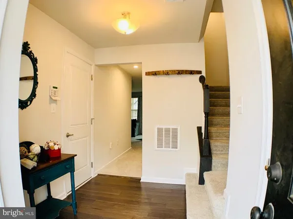 $2,450 | 408 Streamview Drive, Fredericksburg, VA 22405