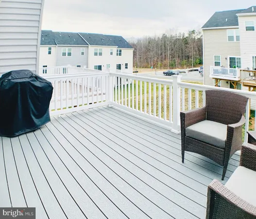 $2,450 | 408 Streamview Drive, Fredericksburg, VA 22405