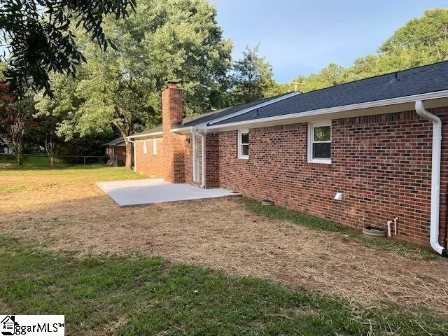 $1,895 | 203 Pleasant Drive, Greer, SC 29651