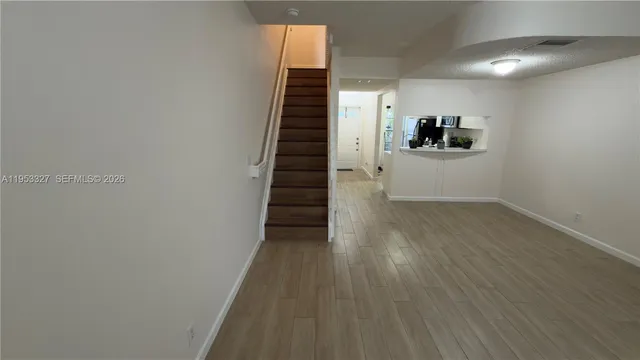 $2,400 | 16727 Hemingway Drive, Weston, FL 33326