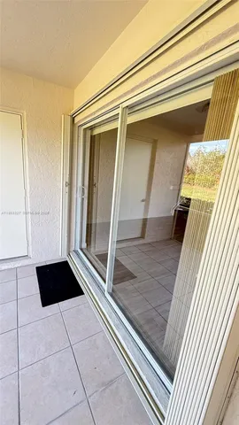 $2,400 | 16727 Hemingway Drive, Weston, FL 33326