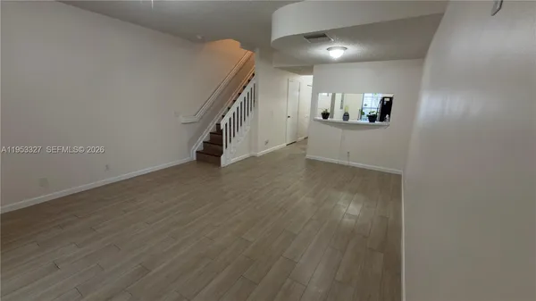 $2,400 | 16727 Hemingway Drive, Weston, FL 33326