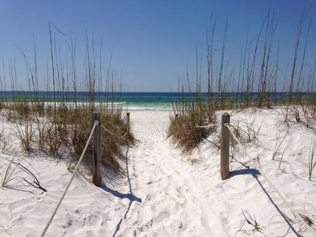 $2,995,000 | 25 Sextant Lane, Santa Rosa Beach, FL 32459