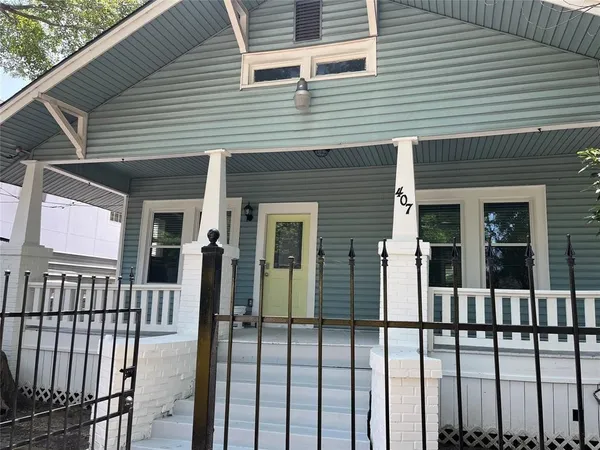 $2,200 | 407 Sidney Street, Houston, TX 77003