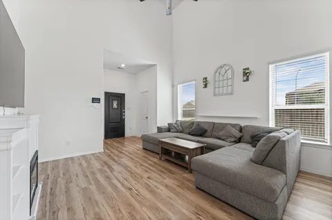 $349,900 | 26003 Amber Pearl Drive, Richmond, TX 77406