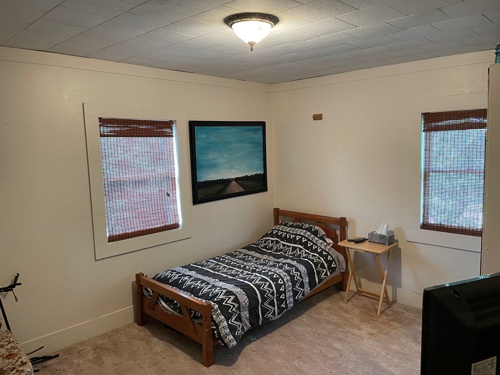 810 South E Road Giltner, NE 68841 - Photo 22 of 54 Gallery Image 22