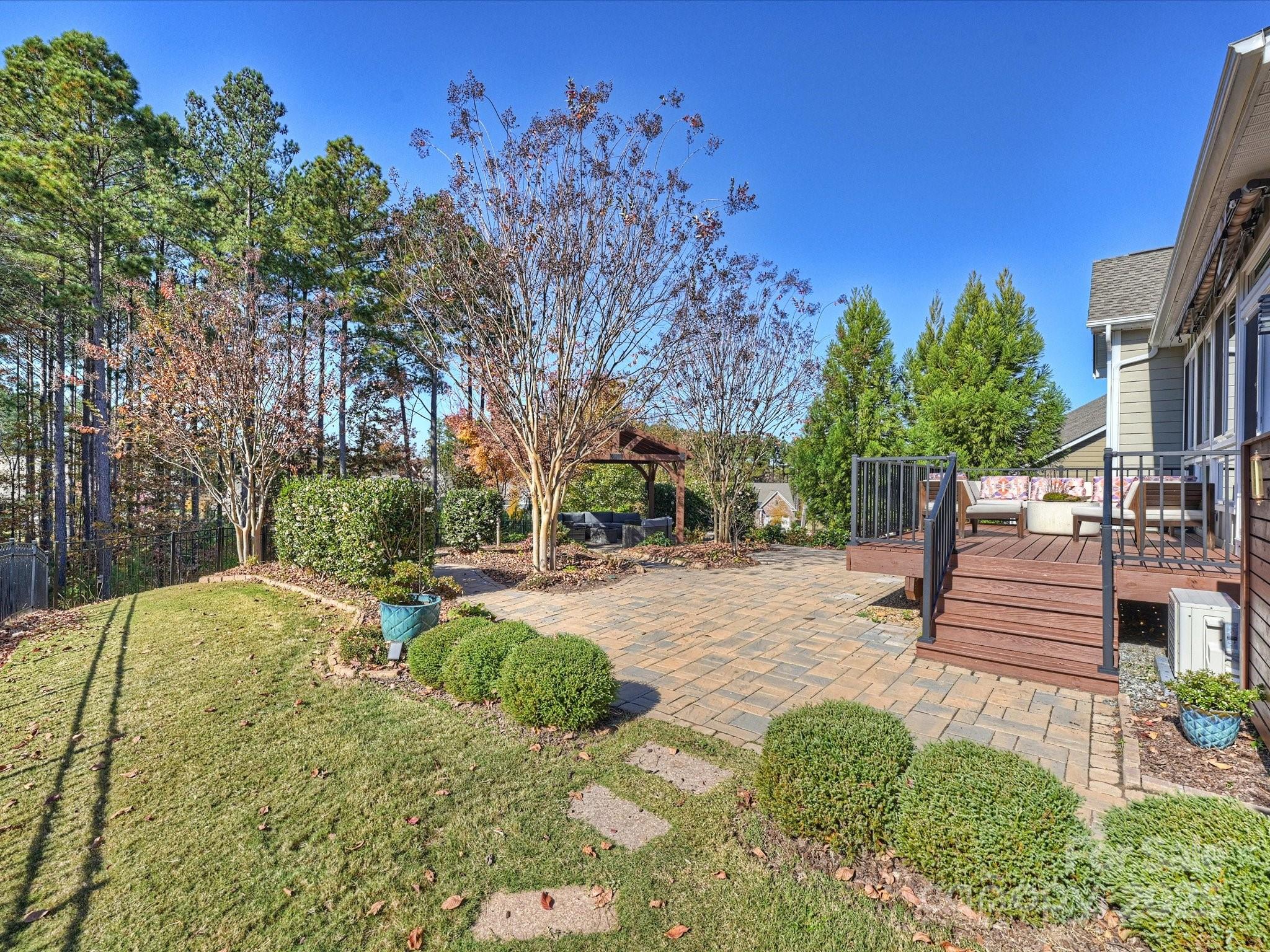 912 Raffaelo View Mount Holly, NC 28120 - Photo 32 of 41 Gallery Image 32