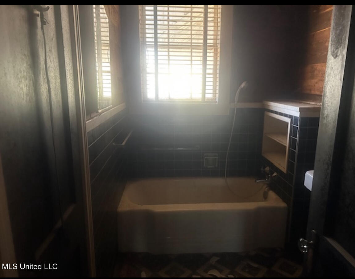 170 Camden Road Camden, MS 39045 - Photo 18 of 18 IMG_1839