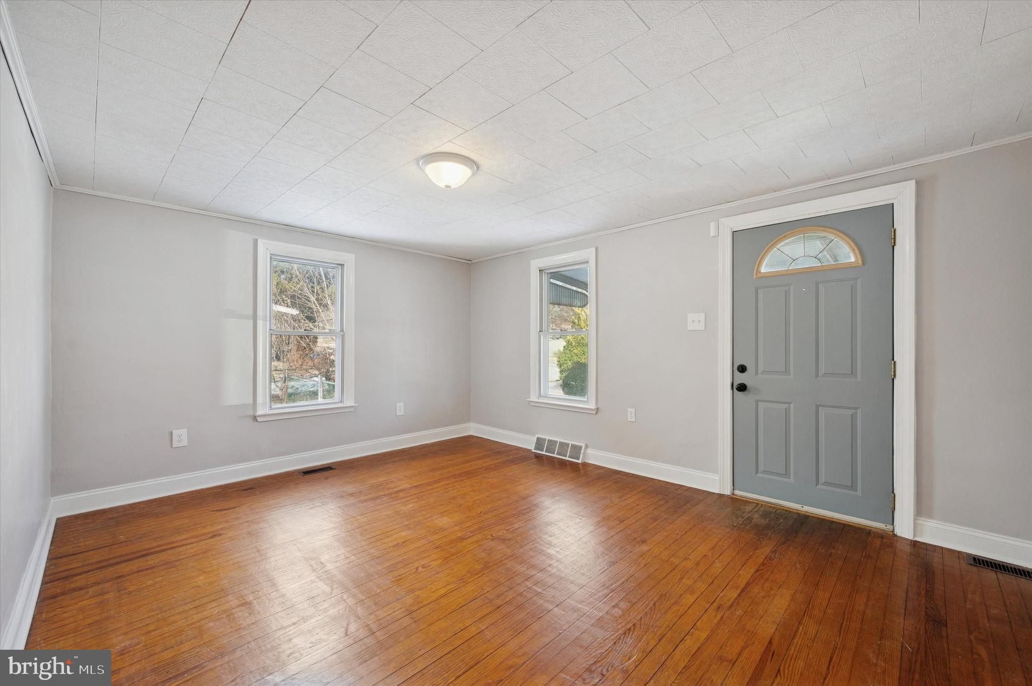 1114 Townsend Street Chester, PA 19013 - Photo 7 of 19 New lights throughout