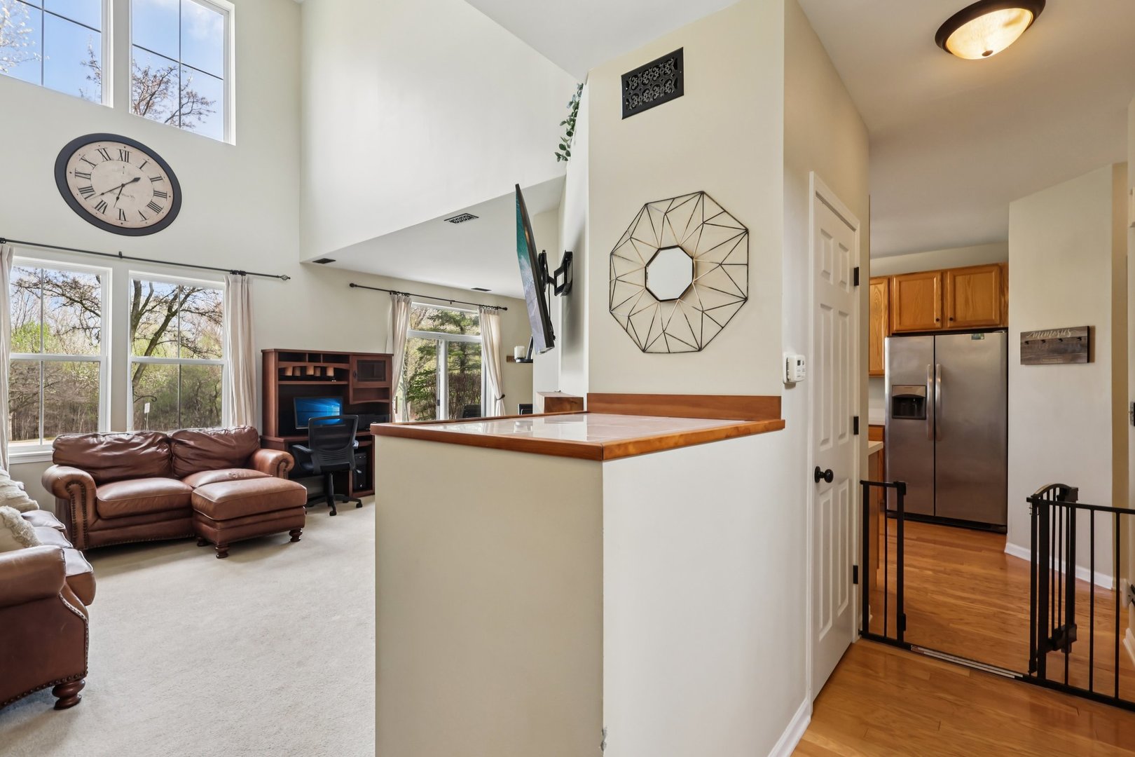 2805 Falling Waters Drive Lindenhurst, IL 60046 - Photo 11 of 29