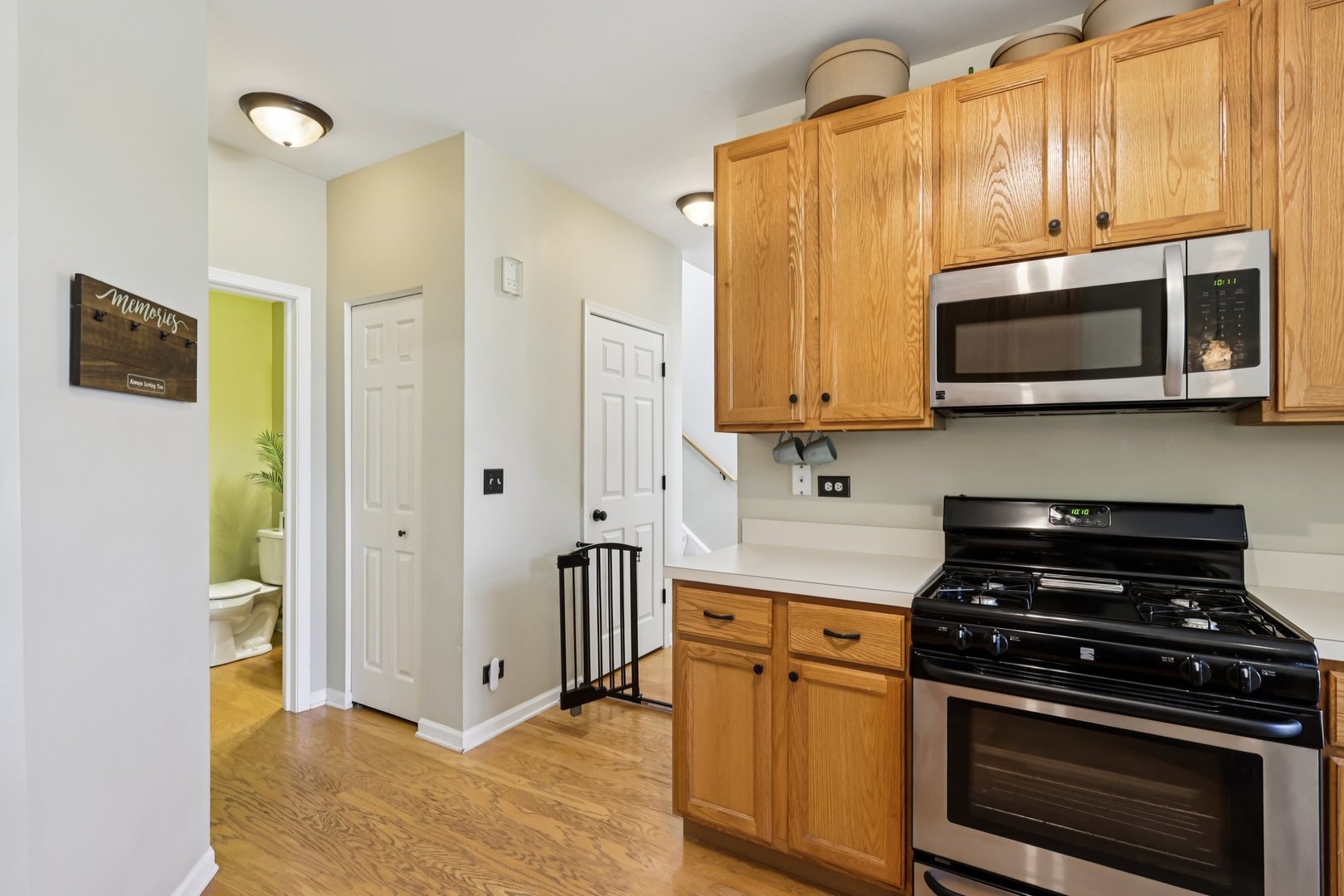 2805 Falling Waters Drive Lindenhurst, IL 60046 - Photo 9 of 29