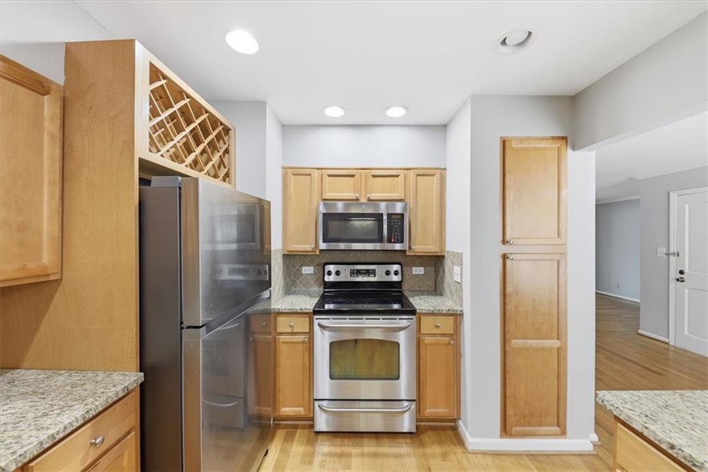 54 La Rue Place Northwest Atlanta, GA 30327 - Photo 8 of 36