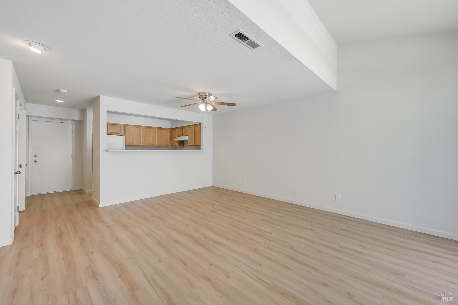 718 West Jasmine Circle Santa Rosa, CA 95407 - Photo 5 of 20