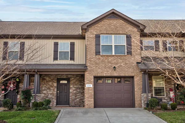 $2,100 | 226 Saxony Way, Gallatin, TN 37066