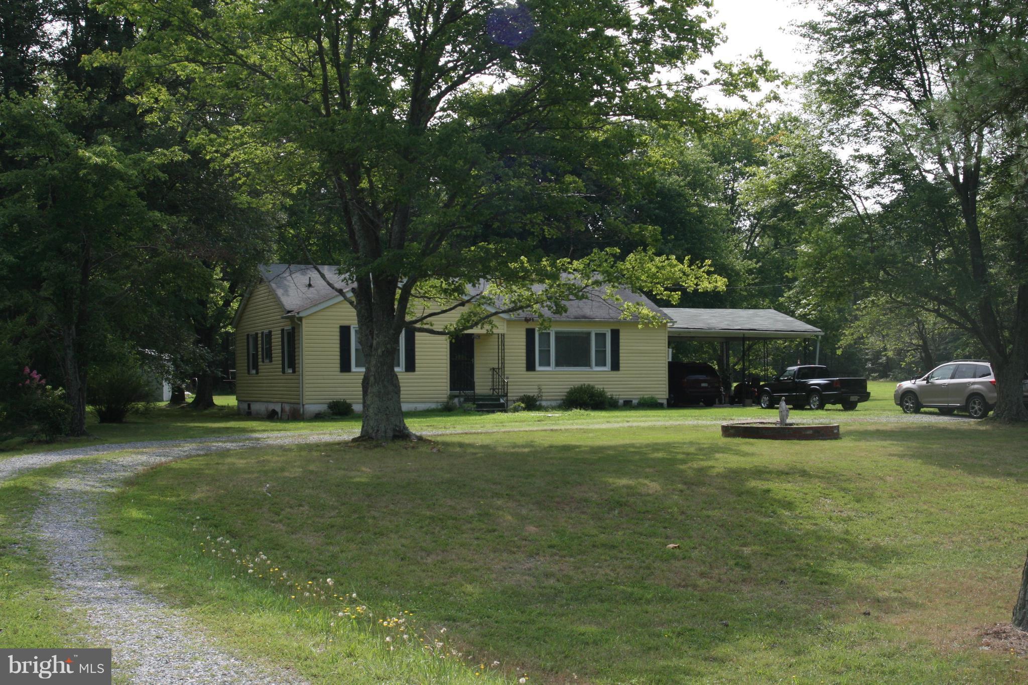 7196 Leedstown Road Colonial Beach, VA 22443 - Photo 22 of 23 Circular Driveway