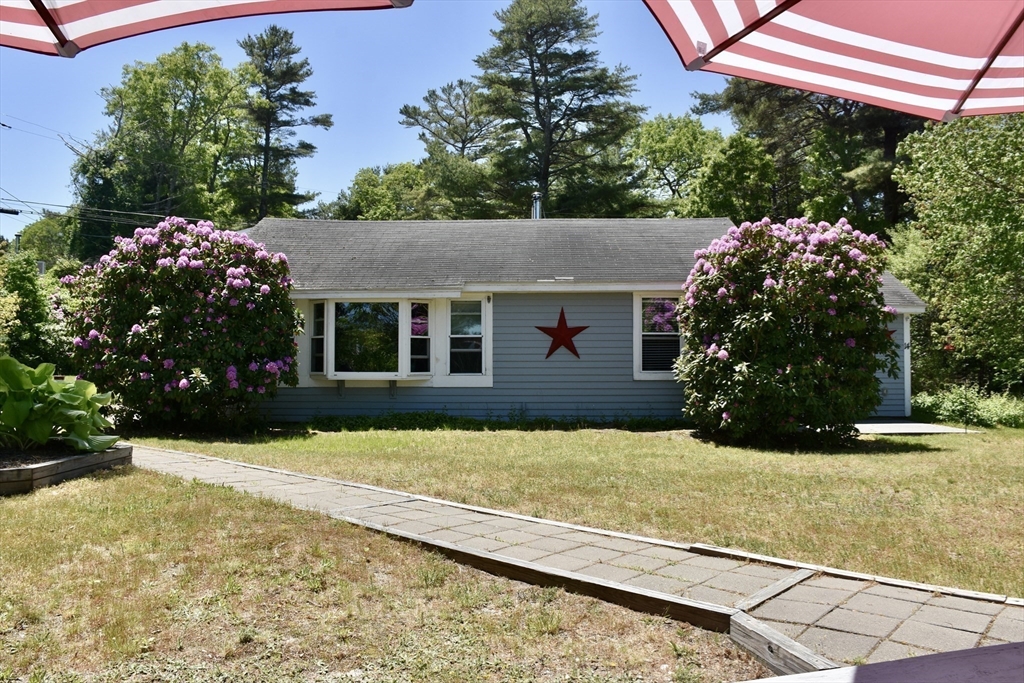 14 Spectacle Pond Terrace Wareham, MA 02538 - Photo 18 of 40