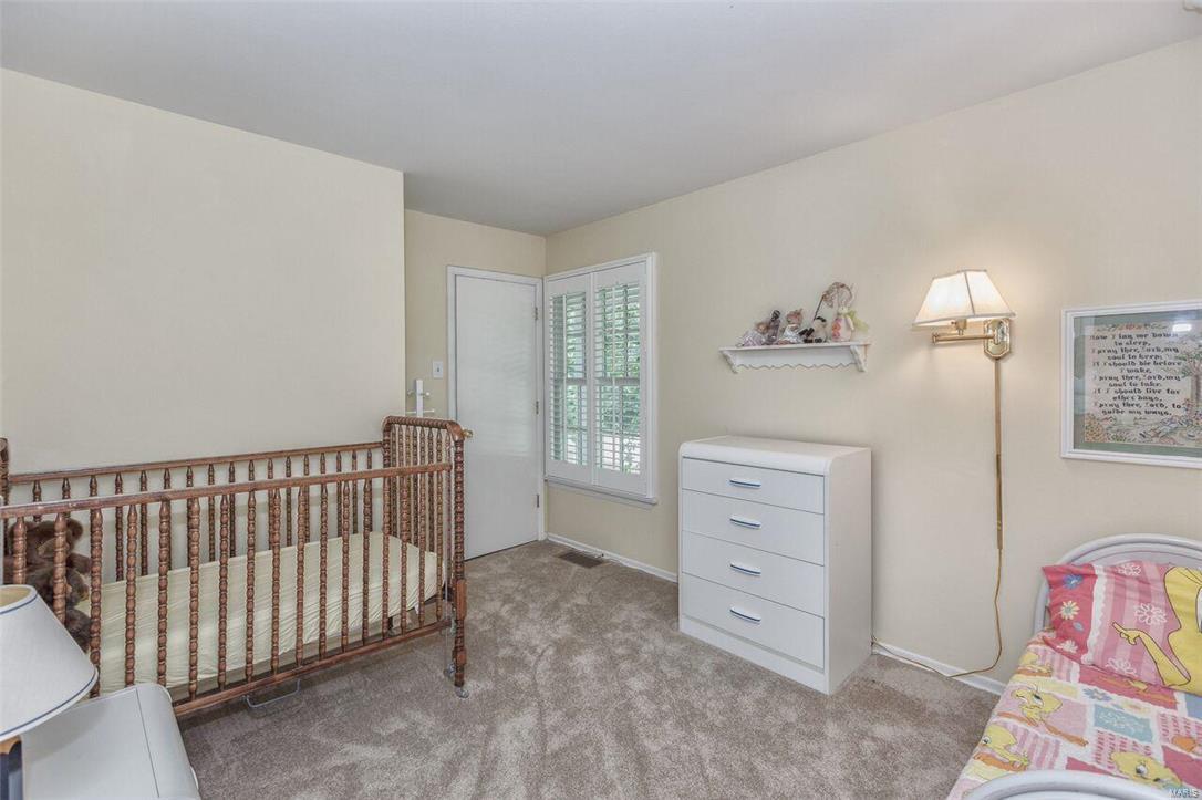 143 Ridgecrest Drive Chesterfield, MO 63017 - Photo 35 of 48 Gallery Image 35