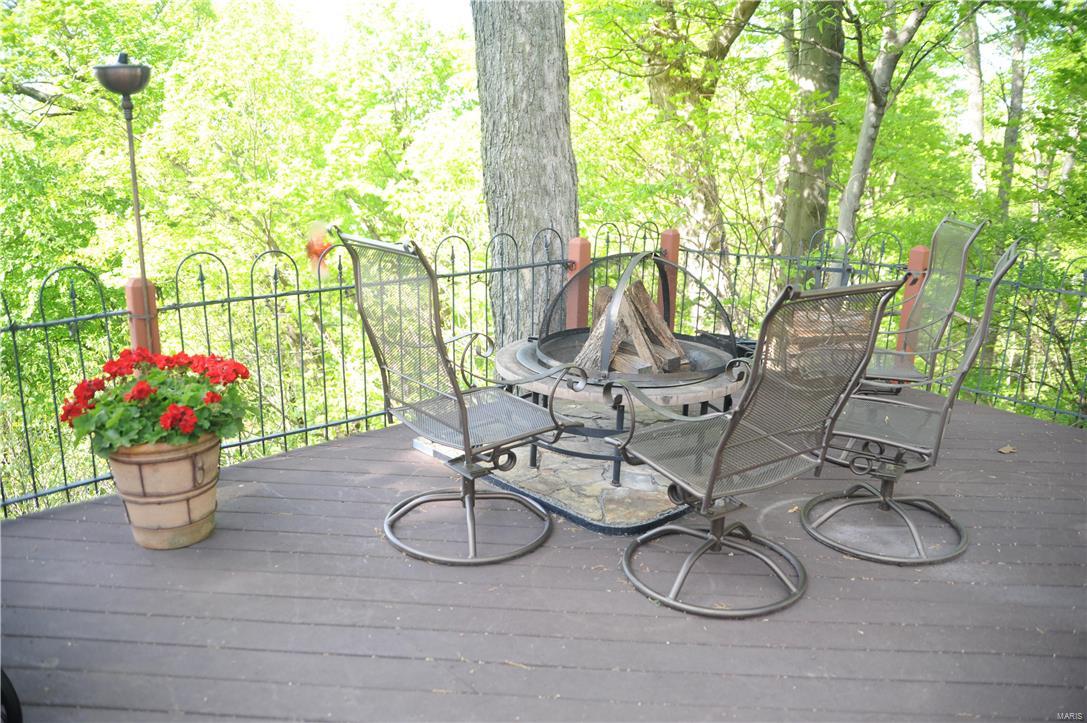 143 Ridgecrest Drive Chesterfield, MO 63017 - Photo 44 of 48 Gallery Image 44