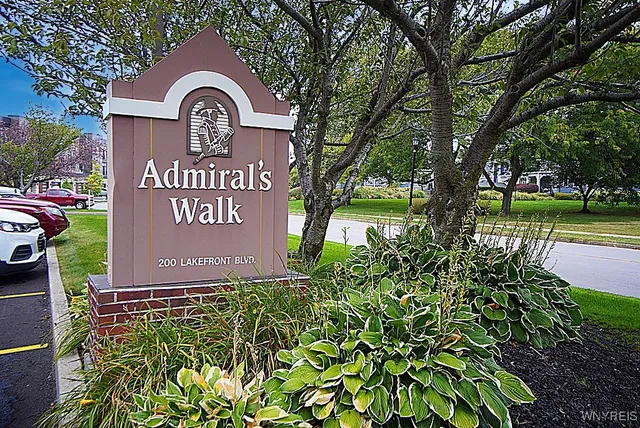$314,900 | 200 Lakefront Boulevard, Unit 301, Buffalo, NY 14202