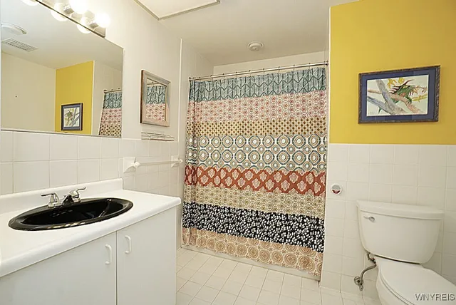 $314,900 | 200 Lakefront Boulevard, Unit 301, Buffalo, NY 14202