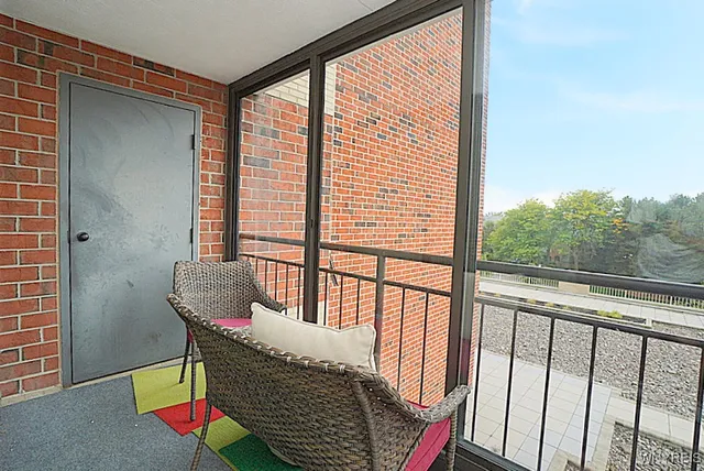 $314,900 | 200 Lakefront Boulevard, Unit 301, Buffalo, NY 14202