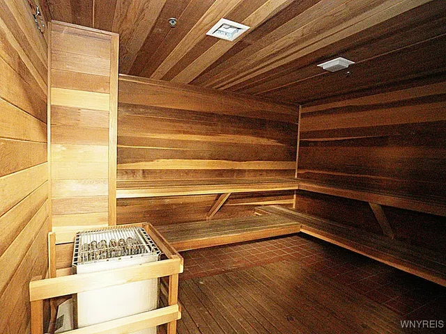 $314,900 | 200 Lakefront Boulevard, Unit 301, Buffalo, NY 14202