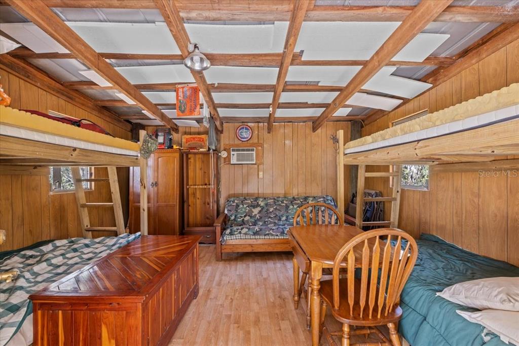 86 Southwest Turtle Pass Road Chiefland, FL 32626 - Photo 12 of 37 a outdoor living space with furniture