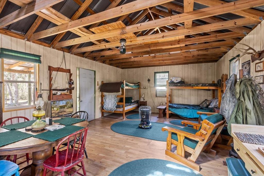 86 Southwest Turtle Pass Road Chiefland, FL 32626 - Photo 5 of 37 a living room filled with furniture