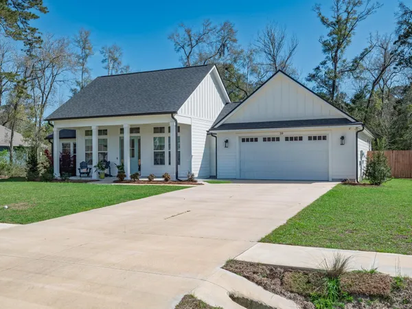 $447,900 | 39 Getaway Lane, Crawfordville, FL 32327