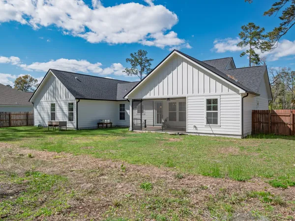 $447,900 | 39 Getaway Lane, Crawfordville, FL 32327
