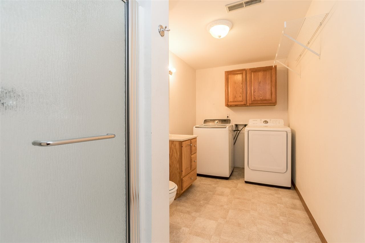 2267 Holiday Road Coralville, IA 52241 - Photo 27 of 31 Gallery Image 27