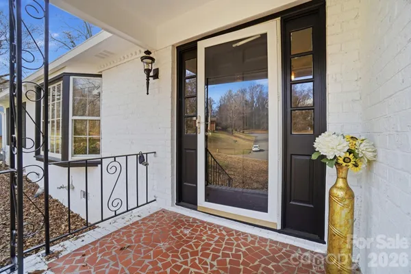 $535,000 | 6803 Pencade Lane, Charlotte, NC 28215