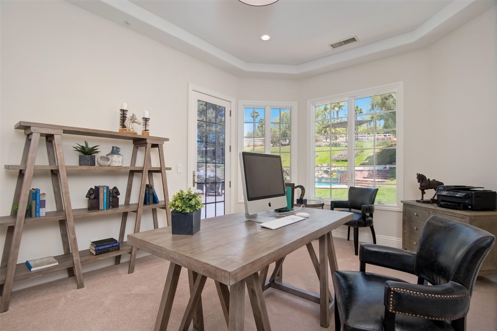 3270 Violet Ridge Encinitas, CA 92024 - Photo 8 of 13