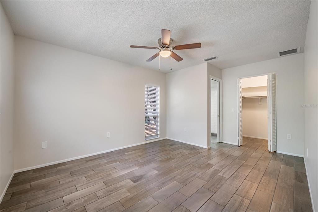 1124 Danny Drive Sarasota, FL 34243 - Photo 21 of 45