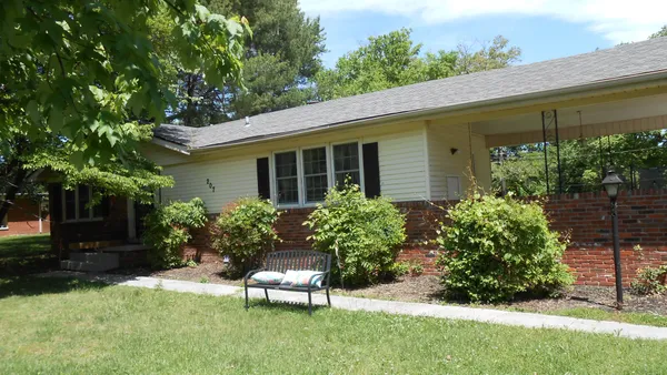 $222,000 | 207 Marietta Drive, Hopkinsville, KY 42240