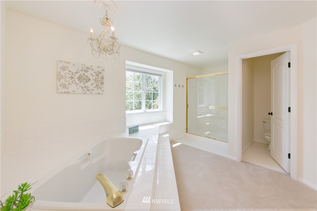 10014 Northeast 153rd Street Bothell, WA 98011 - Photo 14 of 25 Gallery Image 14