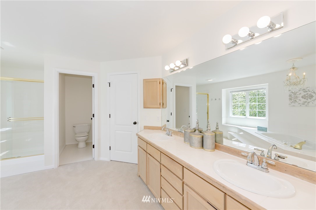 10014 Northeast 153rd Street Bothell, WA 98011 - Photo 15 of 25 Gallery Image 15