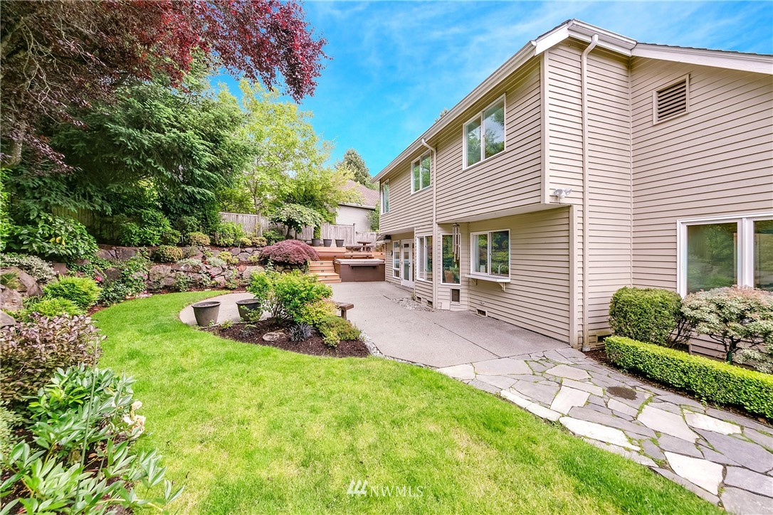 10014 Northeast 153rd Street Bothell, WA 98011 - Photo 19 of 25 Gallery Image 19