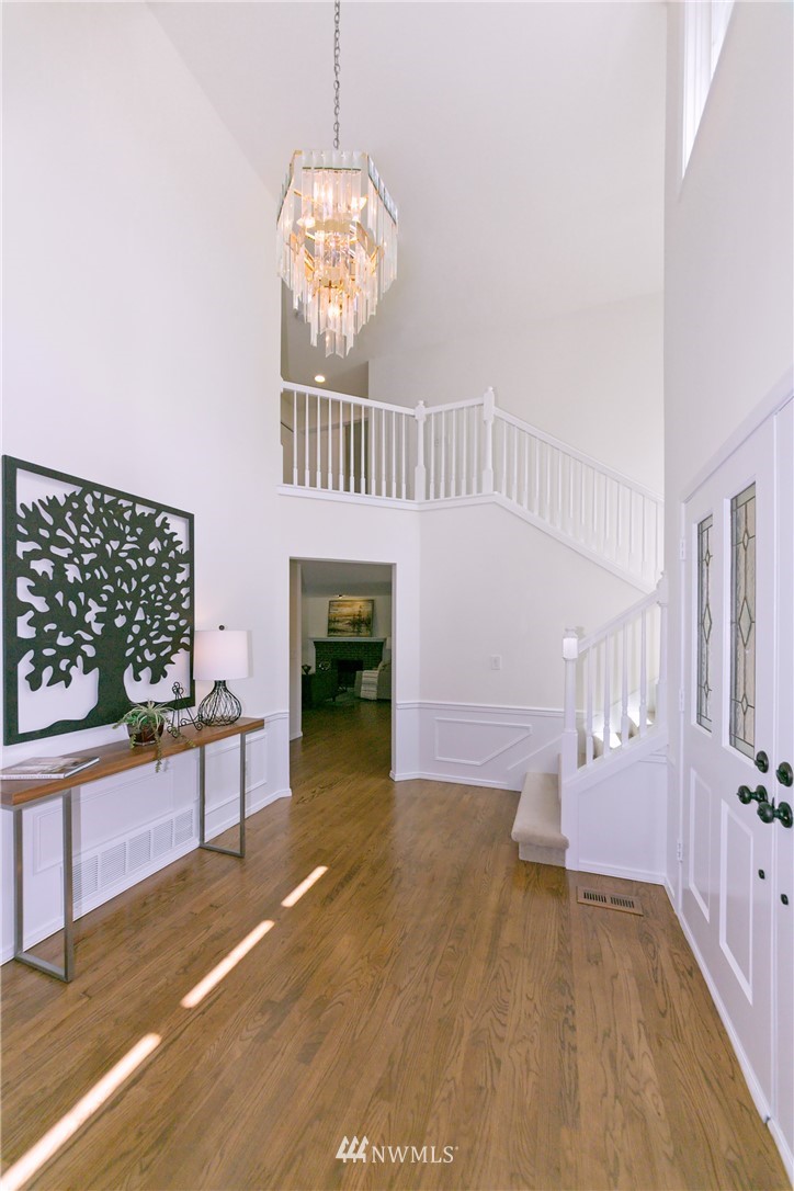 10014 Northeast 153rd Street Bothell, WA 98011 - Photo 3 of 25 Gallery Image 3