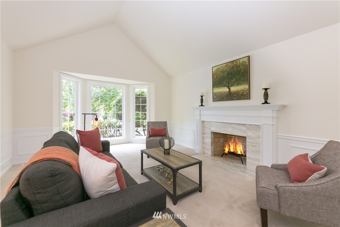 10014 Northeast 153rd Street Bothell, WA 98011 - Photo 4 of 25 Gallery Image 4
